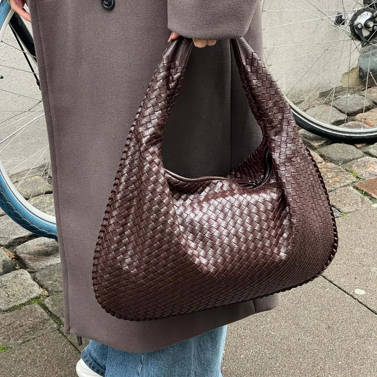 The Sienna Woven Hobo Bag
